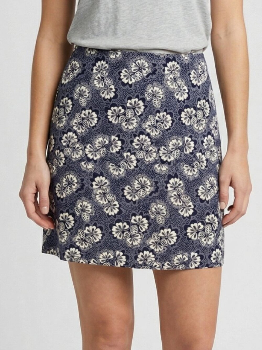 Falls Creek Size 12 100% Cotton Side Zip A Line Short Skirt Blue Floral